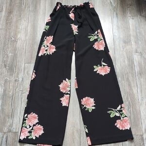 Dynamite Karlie Black Wide-Leg Floral Paper bag Pants with Tie Waist S